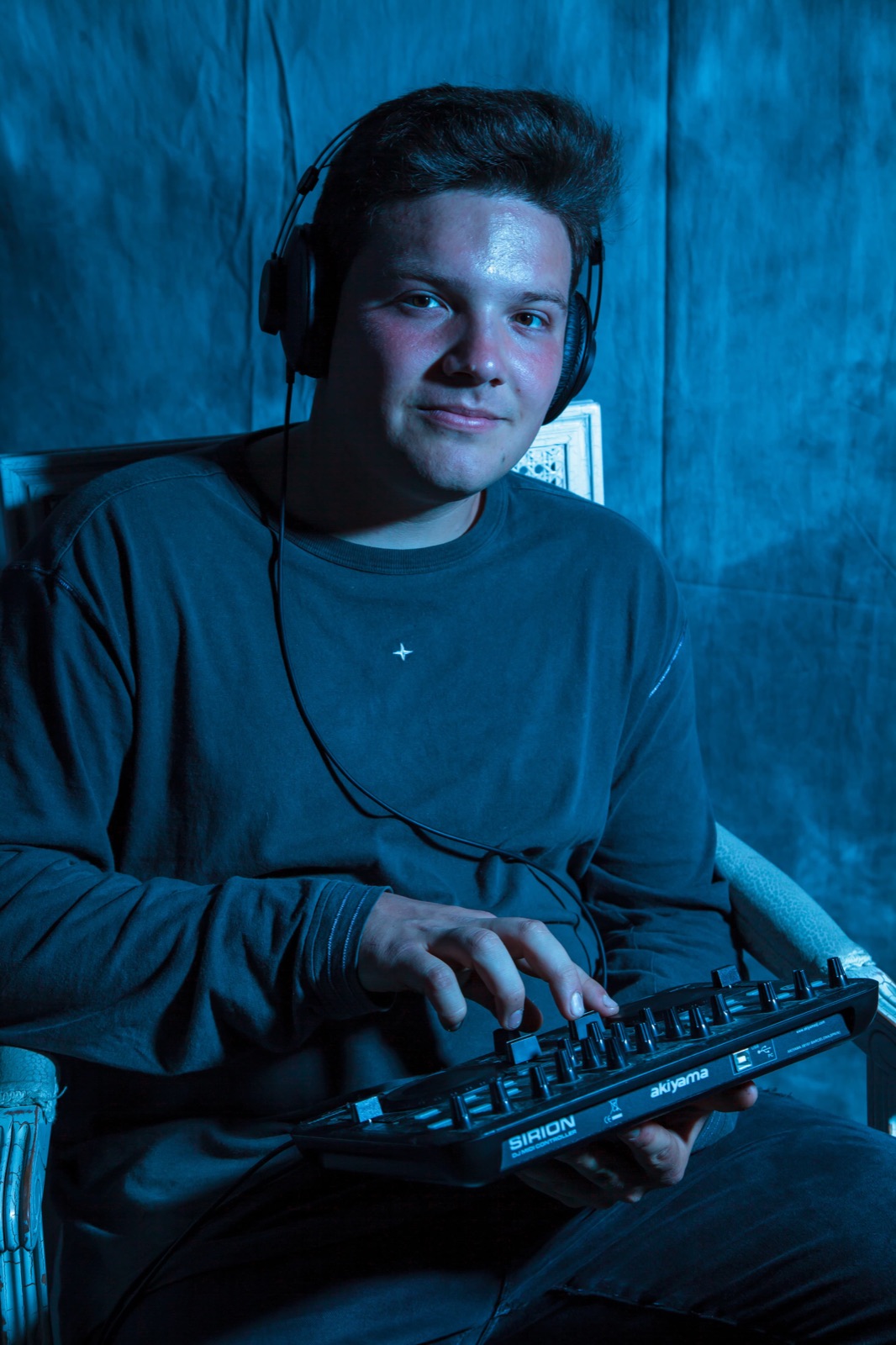 R3 portrait